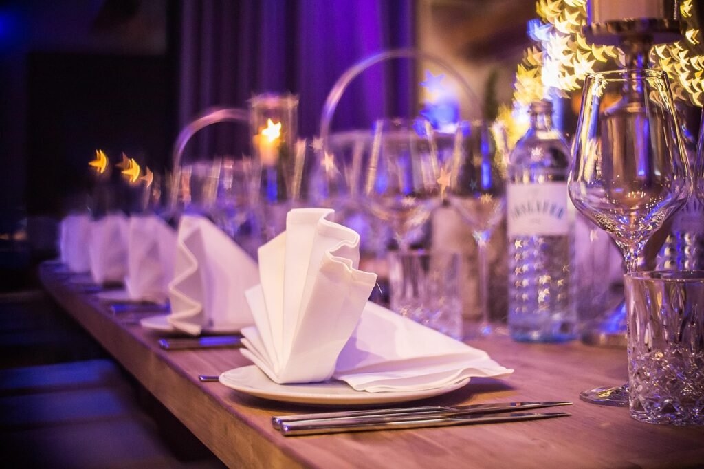 Murder Mystery Dinner Vs Escape Room: Which Is The Better Group Activity?