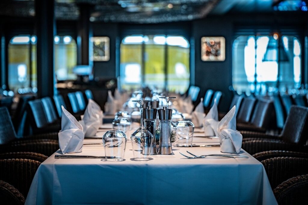 NYC Dinner Cruise Guide: Comparing The Best Themed Cruises For 2026
